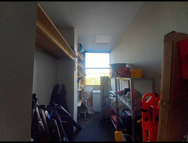 274M² OFFICE TO LET IN BALLITO CENTRAL